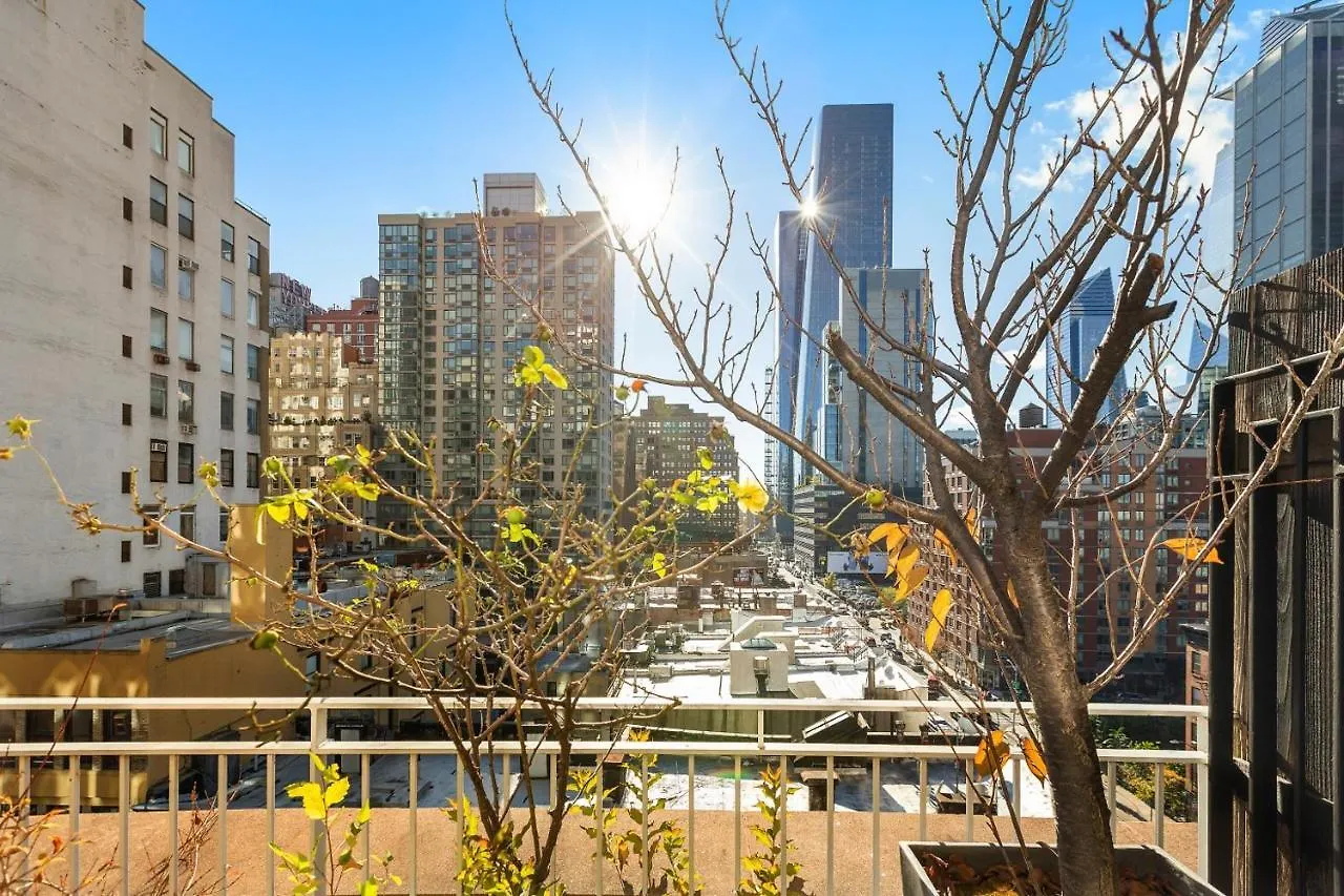 Luxurious 4 Bedroom Penthouse New York