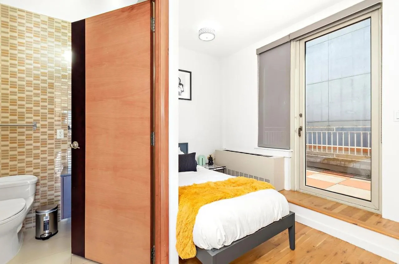 Luxurious 4 Bedroom Penthouse New York Apartment