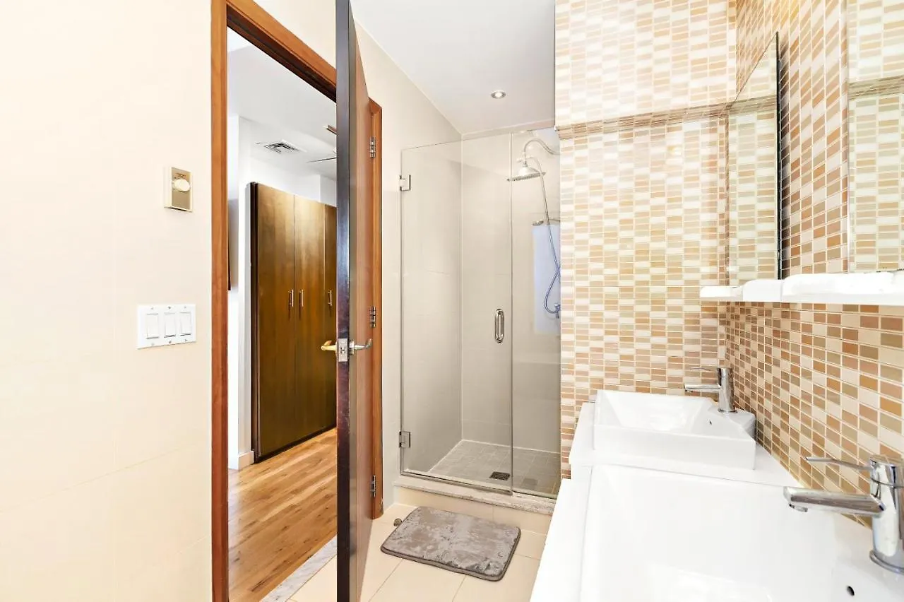 Luxurious 4 Bedroom Penthouse New York 0*,  United States