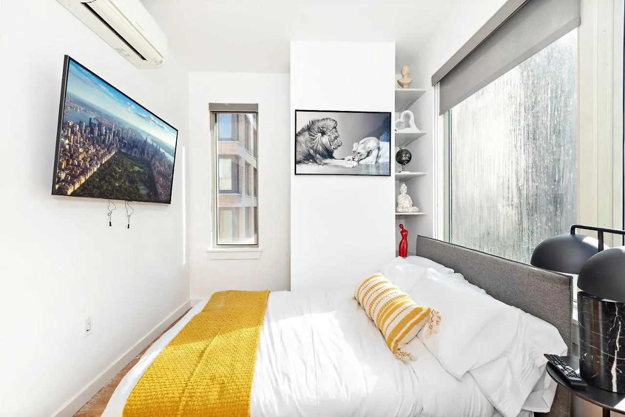 Luxurious 4 Bedroom Penthouse New York